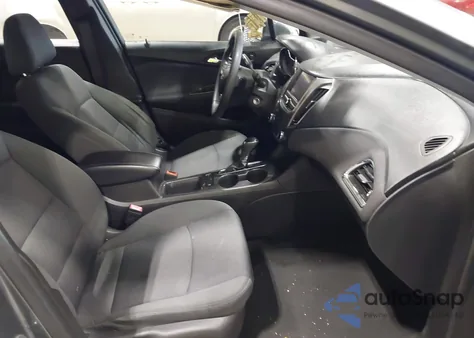 2019 Chevrolet Cruze Lt from USA, damaged, VIN 1G1BE5SM9K7139327